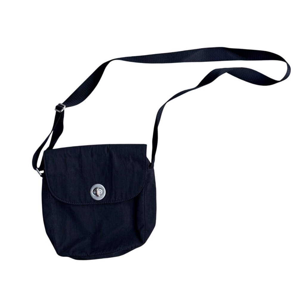 Baggallini Black Nylon Crossbody Bag Turn Lock Travel Messenger Small Purse